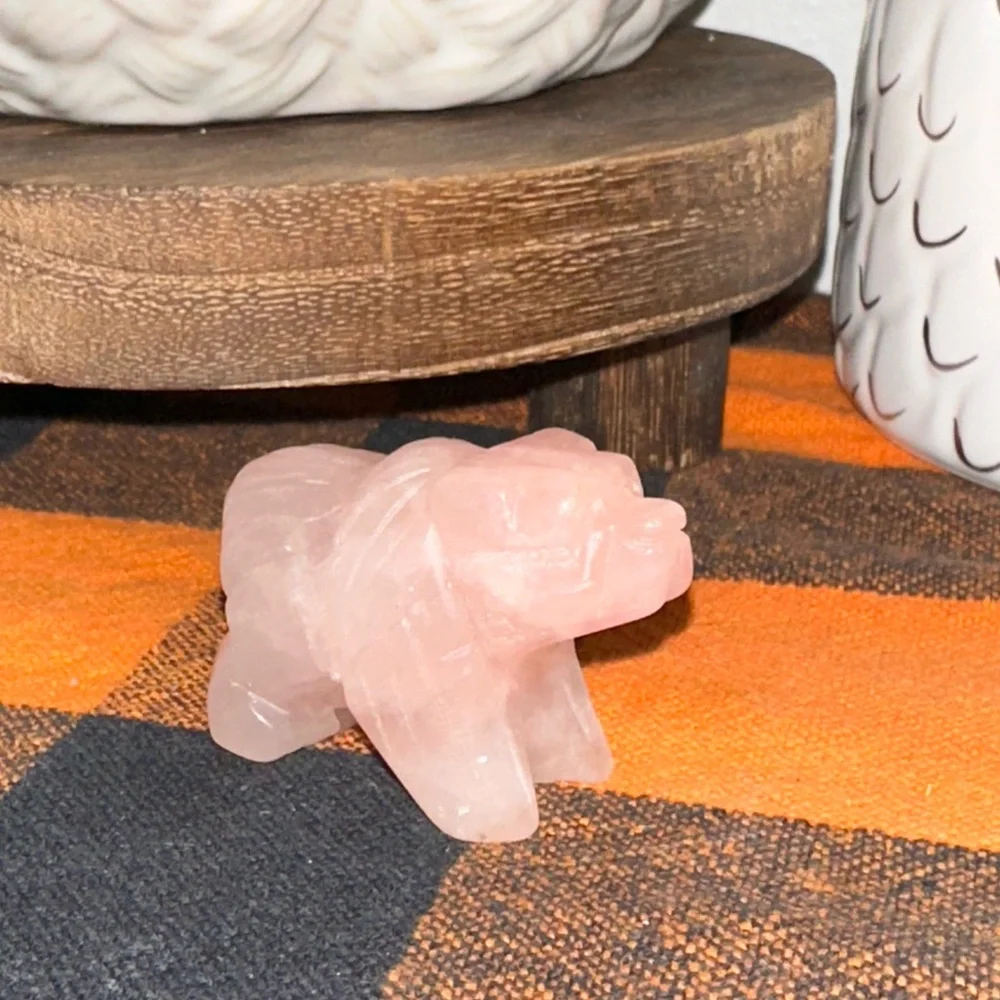 Rose Quartz Bear - Picture 1 of 3